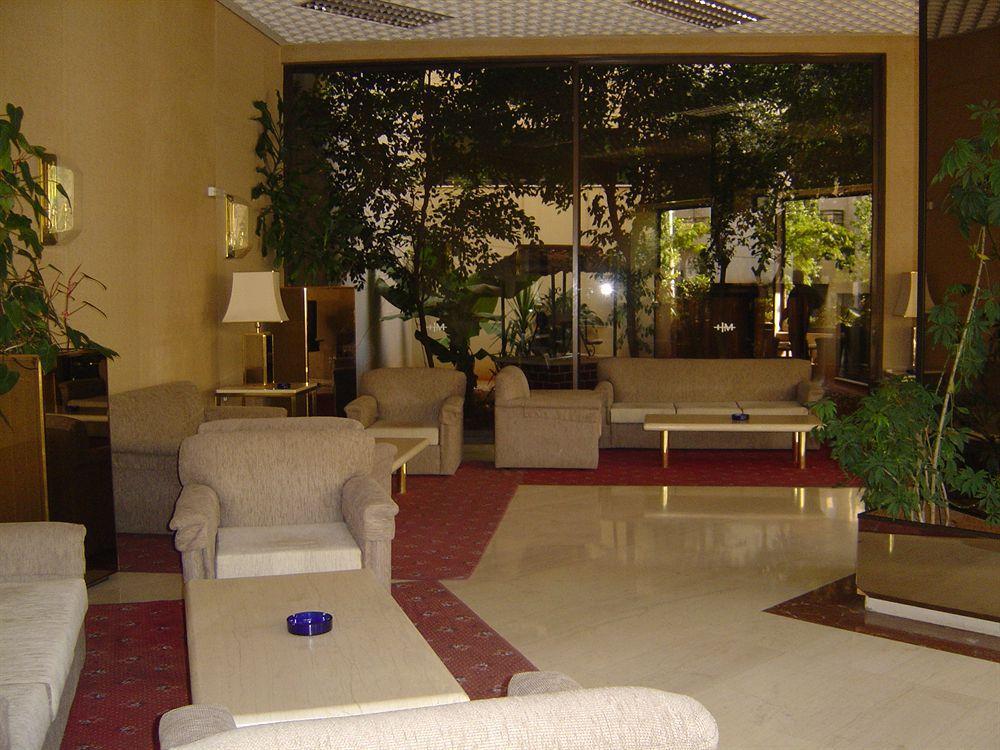Hotel Mistral พีเรียส ภายใน รูปภาพ